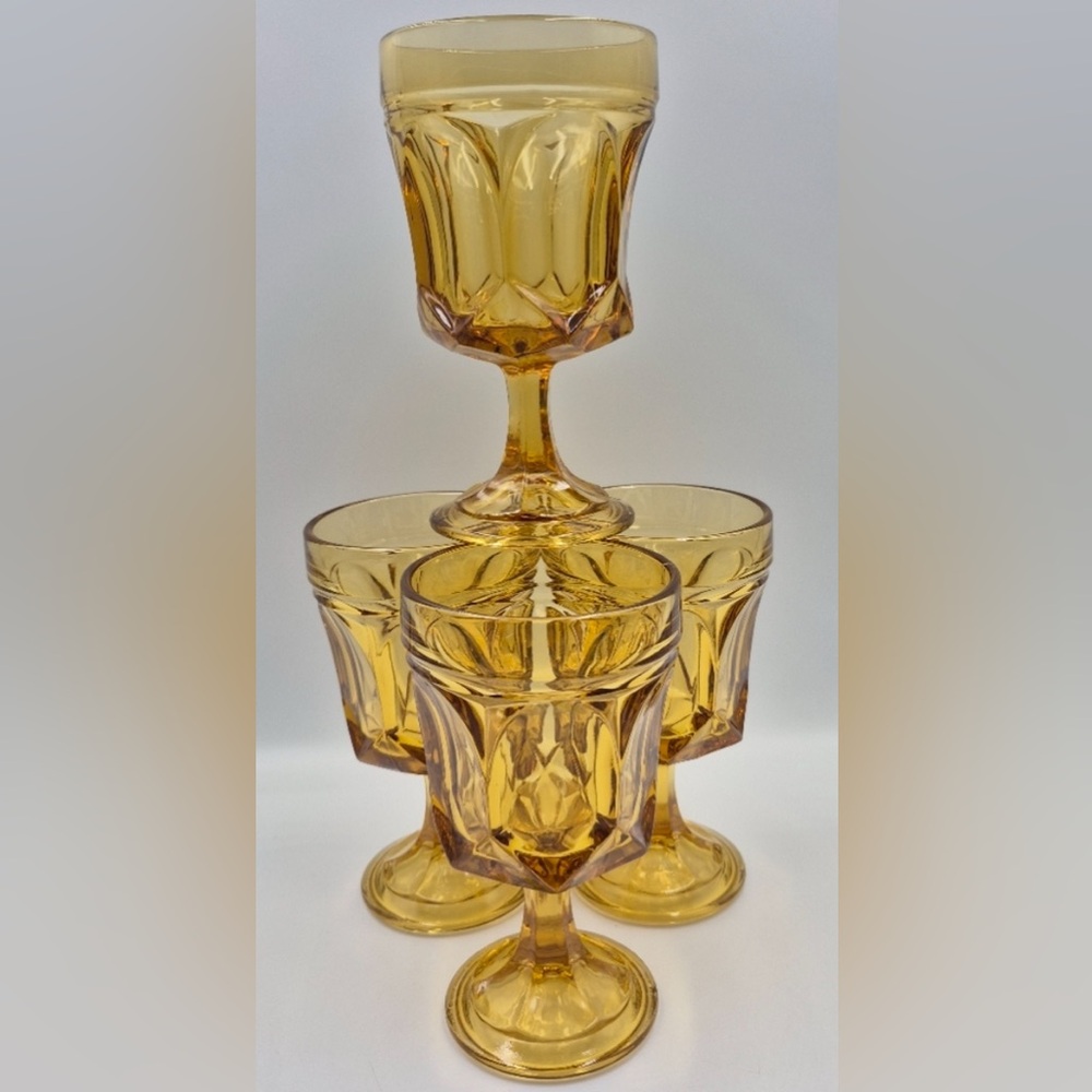 ANCHOR HOCKING - Vintage Amber Glass Goblets